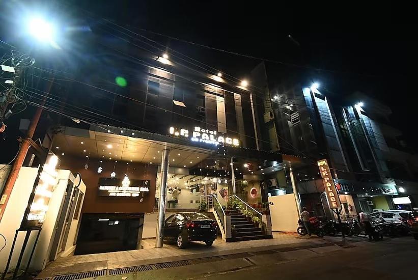 Hotel I.P. Palace 러크나우 외부 사진