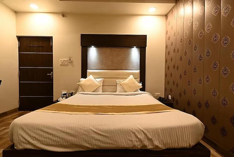 Hotel I.P. Palace 러크나우 외부 사진
