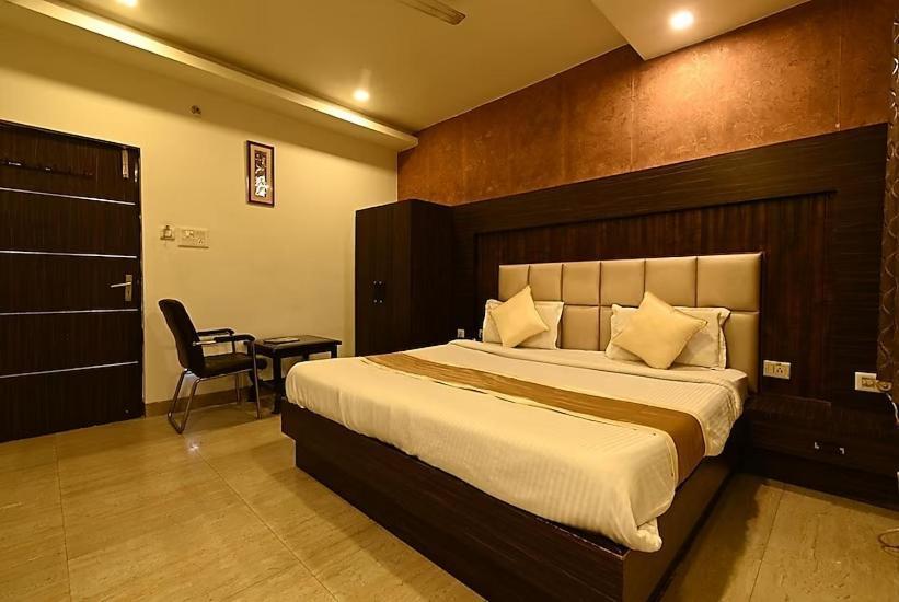 Hotel I.P. Palace 러크나우 외부 사진